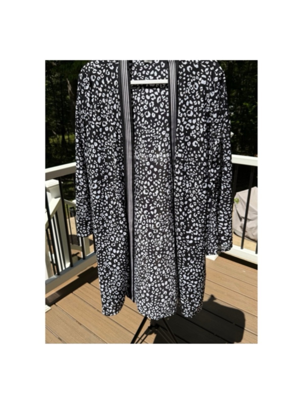 NYGÅRD Black & White Leopard Print Duster Size L (EUC)